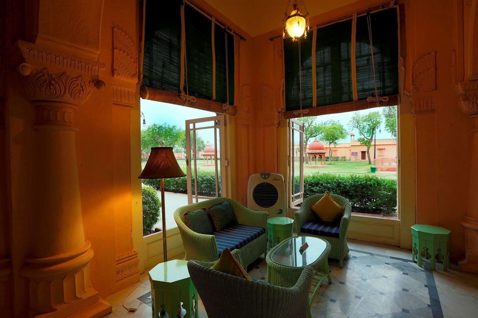 The Lallgarh Palace A Heritage Hotel Bikaner Extérieur photo