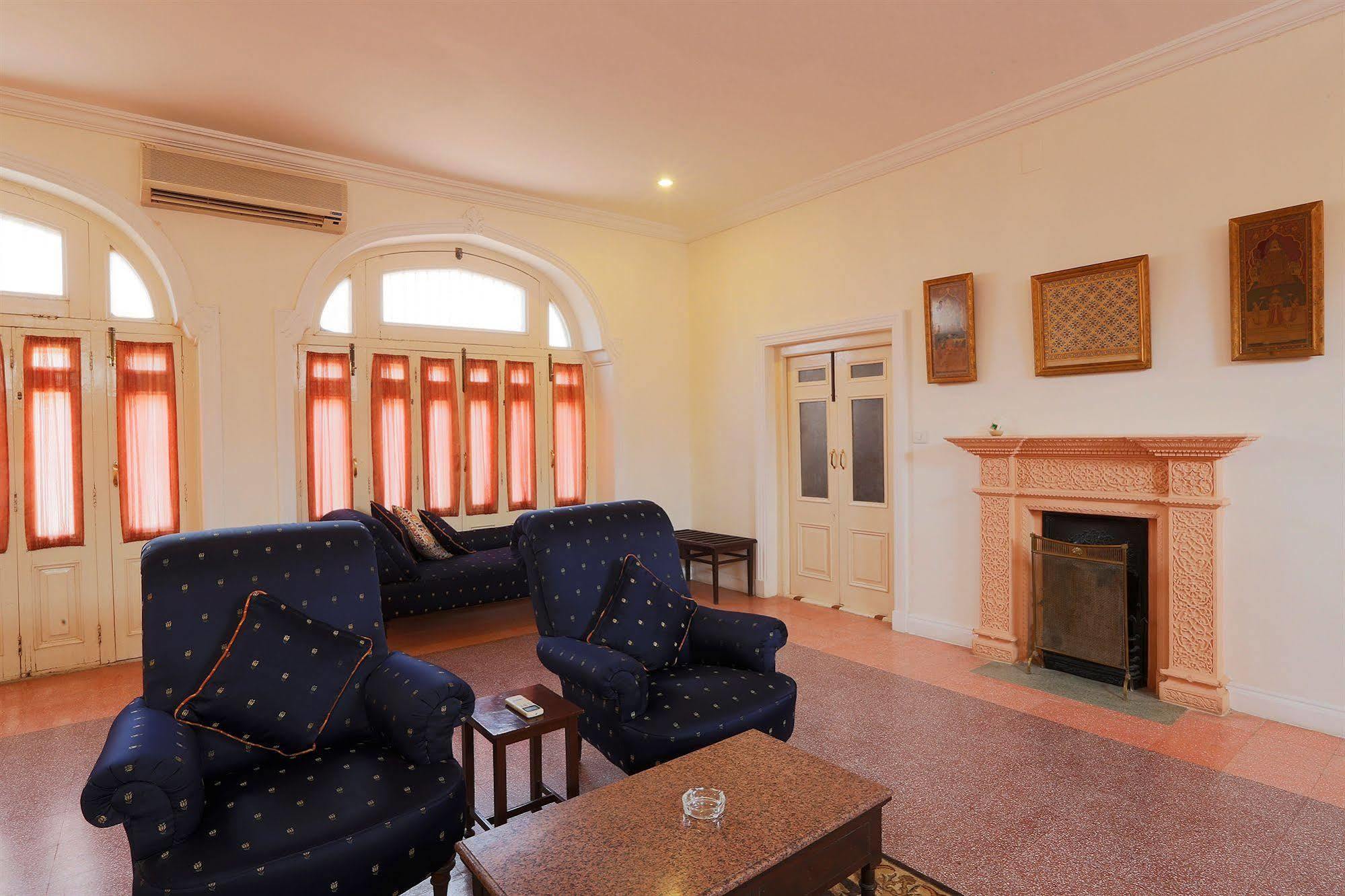 The Lallgarh Palace A Heritage Hotel Bikaner Extérieur photo