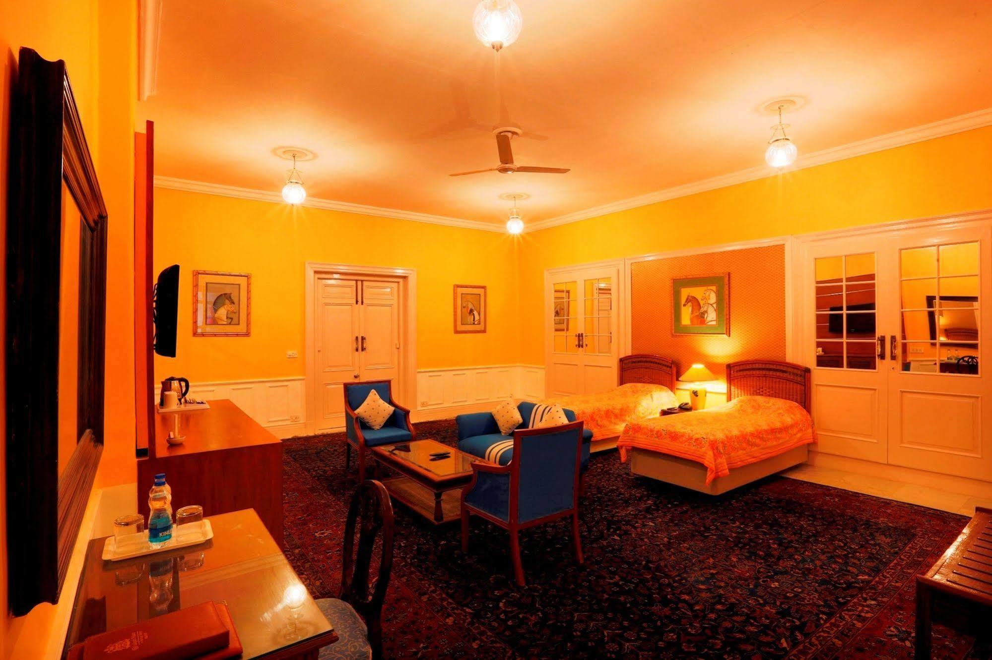 The Lallgarh Palace A Heritage Hotel Bikaner Extérieur photo