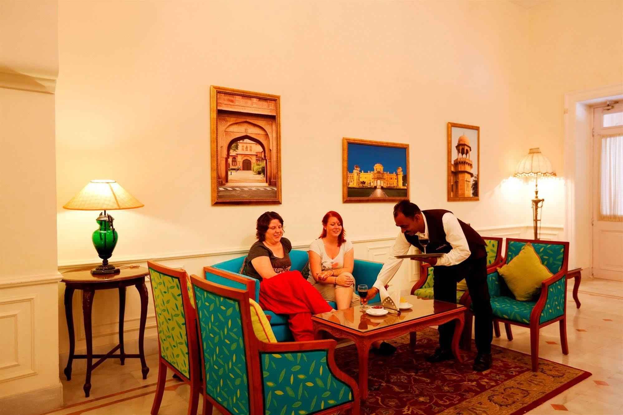 The Lallgarh Palace A Heritage Hotel Bikaner Extérieur photo